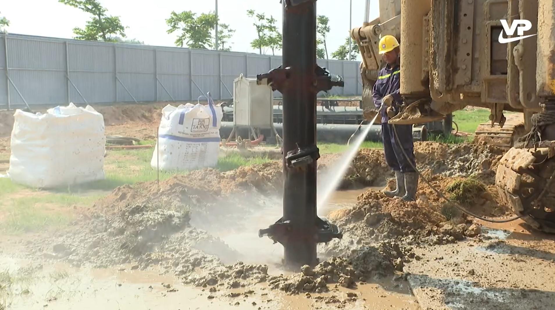Dự án đang được triển khai mạnh mẽ và nhanh chóng để đảm bảo tiến độ